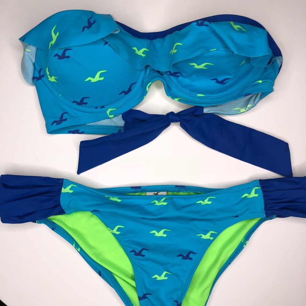 Hollister Bright Blue and Green Strapless Bikini